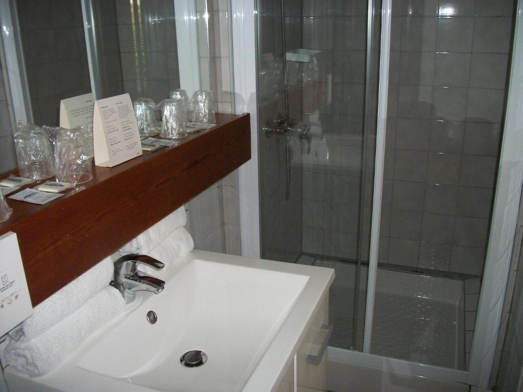 Hotel Caudron Rue  Phòng bức ảnh